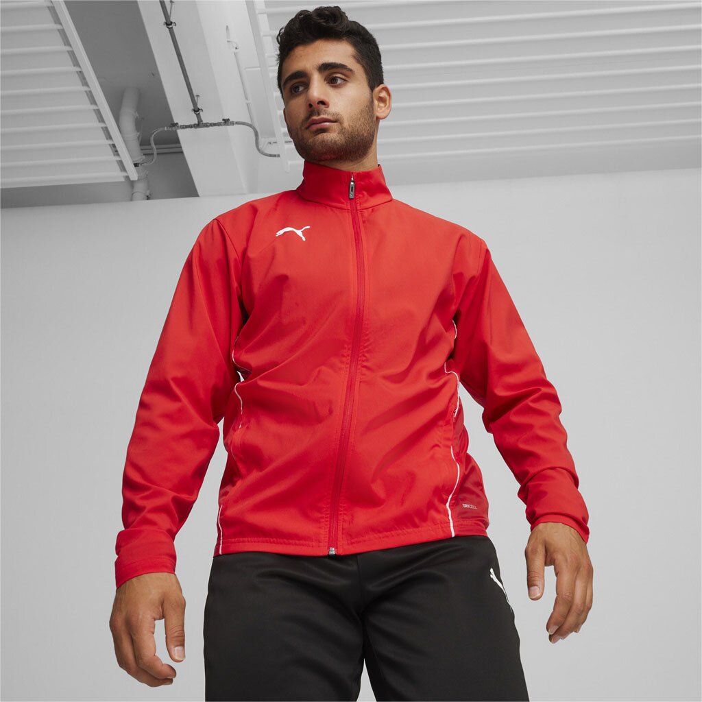 Die Puma teamGoal 24 Sideline Jacket als Präsentationsjacke und Teamjacke